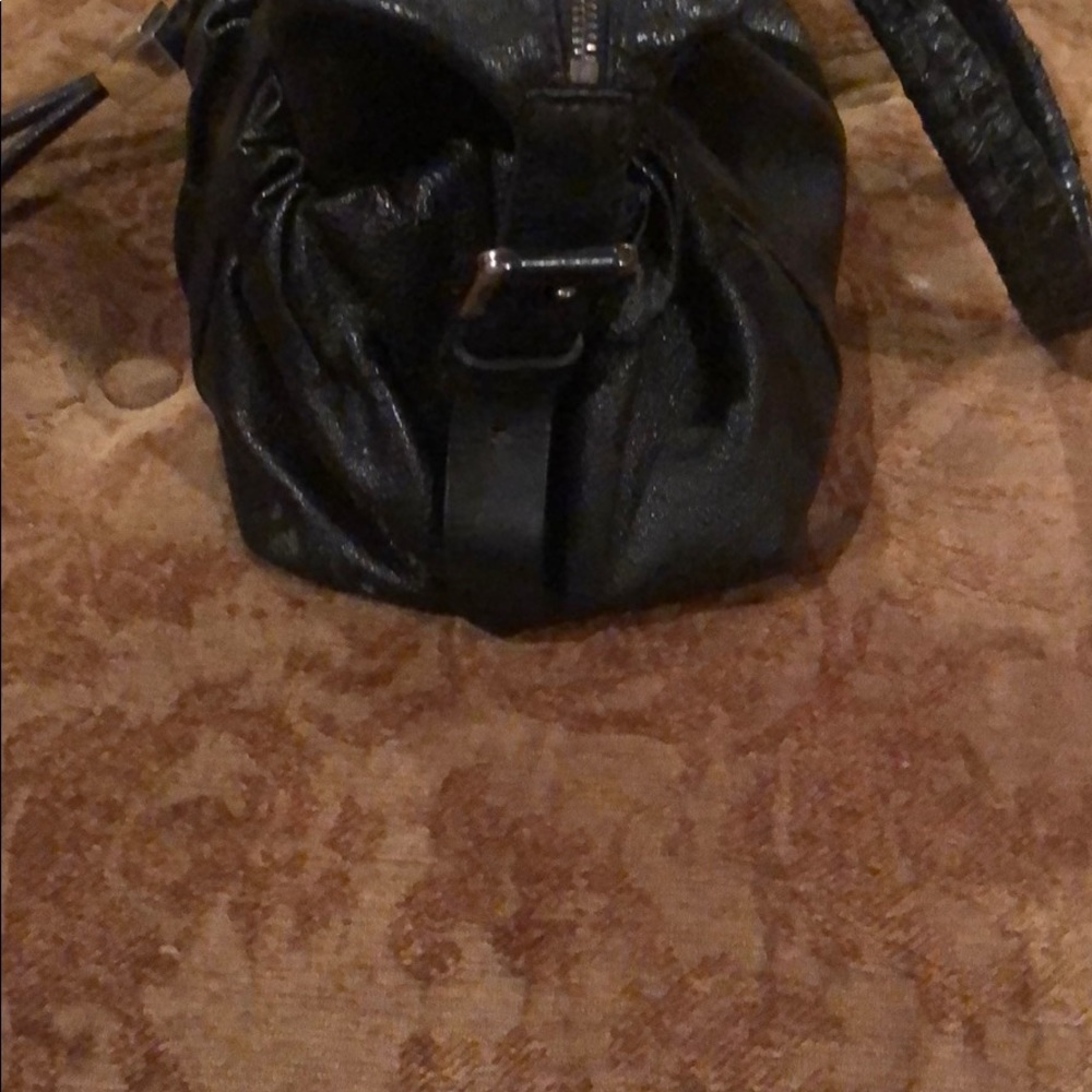 Handbag - Picture 3 of 5